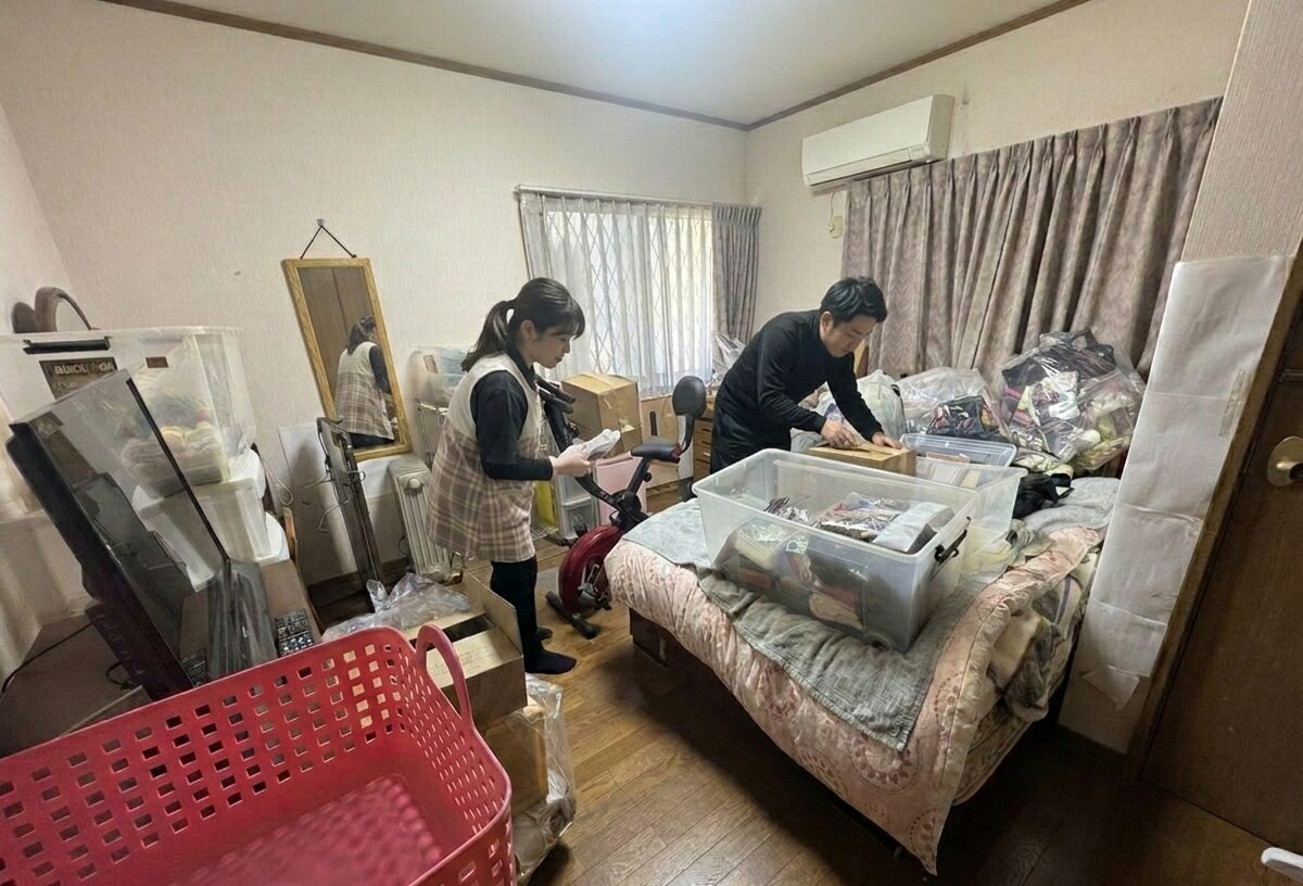 鹿児島市の不用品回収・片付け作業の様子（株式会社HAKKO）
