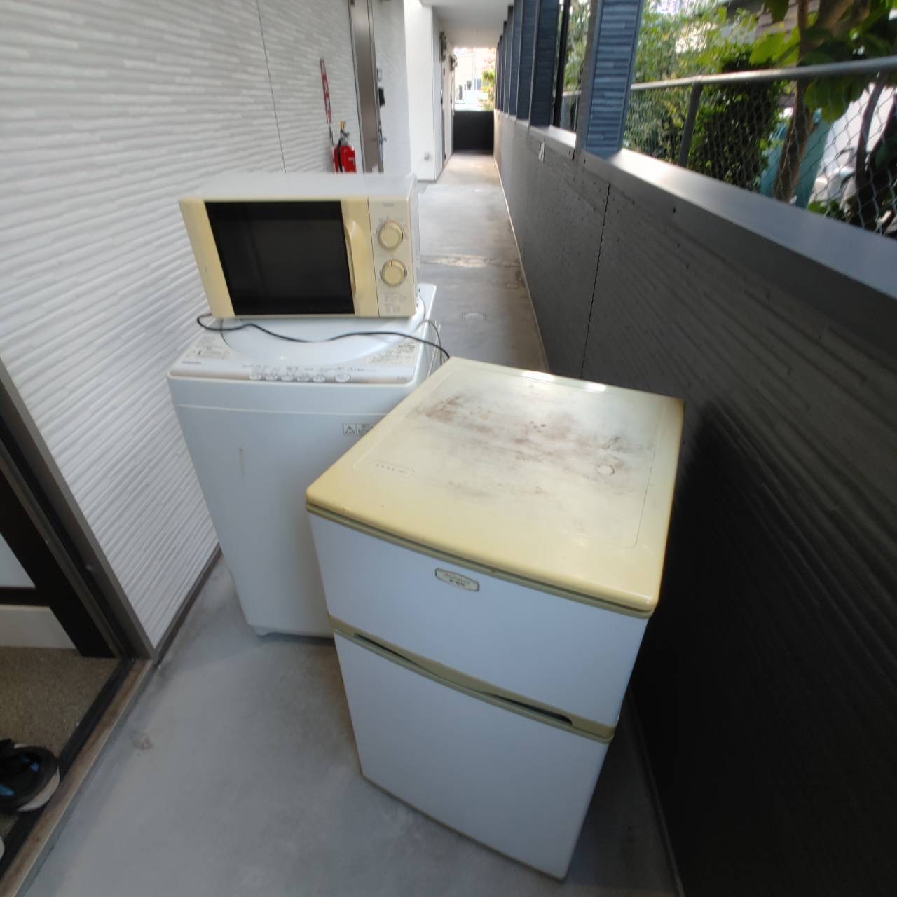鹿児島市の冷蔵庫処分現場(坂之上の冷蔵庫・洗濯機・電子レンジ)